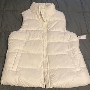 Women’s White Old Navy Puff Vest